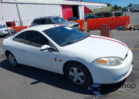 2001 Mercury Cougar I4 z USA, uszkodzony, nr VIN 1ZWFT603715604222